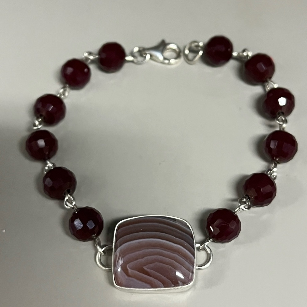 Burgundy Red and Sterling Silver Faceted Bead Bracelet with Agate Centerpiece